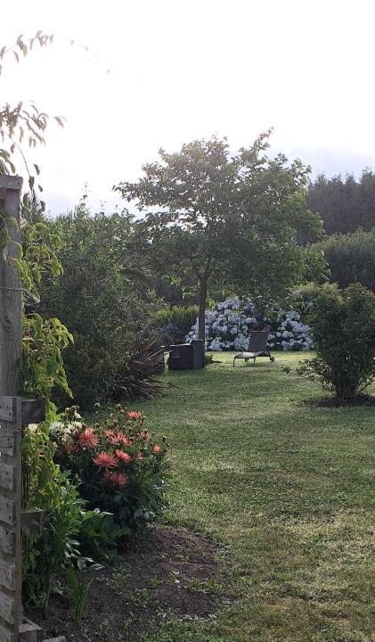 Tikleuziou Bed & Breakfast Lanildut Екстериор снимка